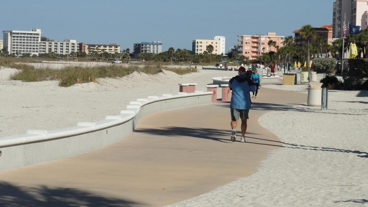 Affordable Beach Condos - One Bedroom Dlx Condos St. Pete Beach Exterior photo